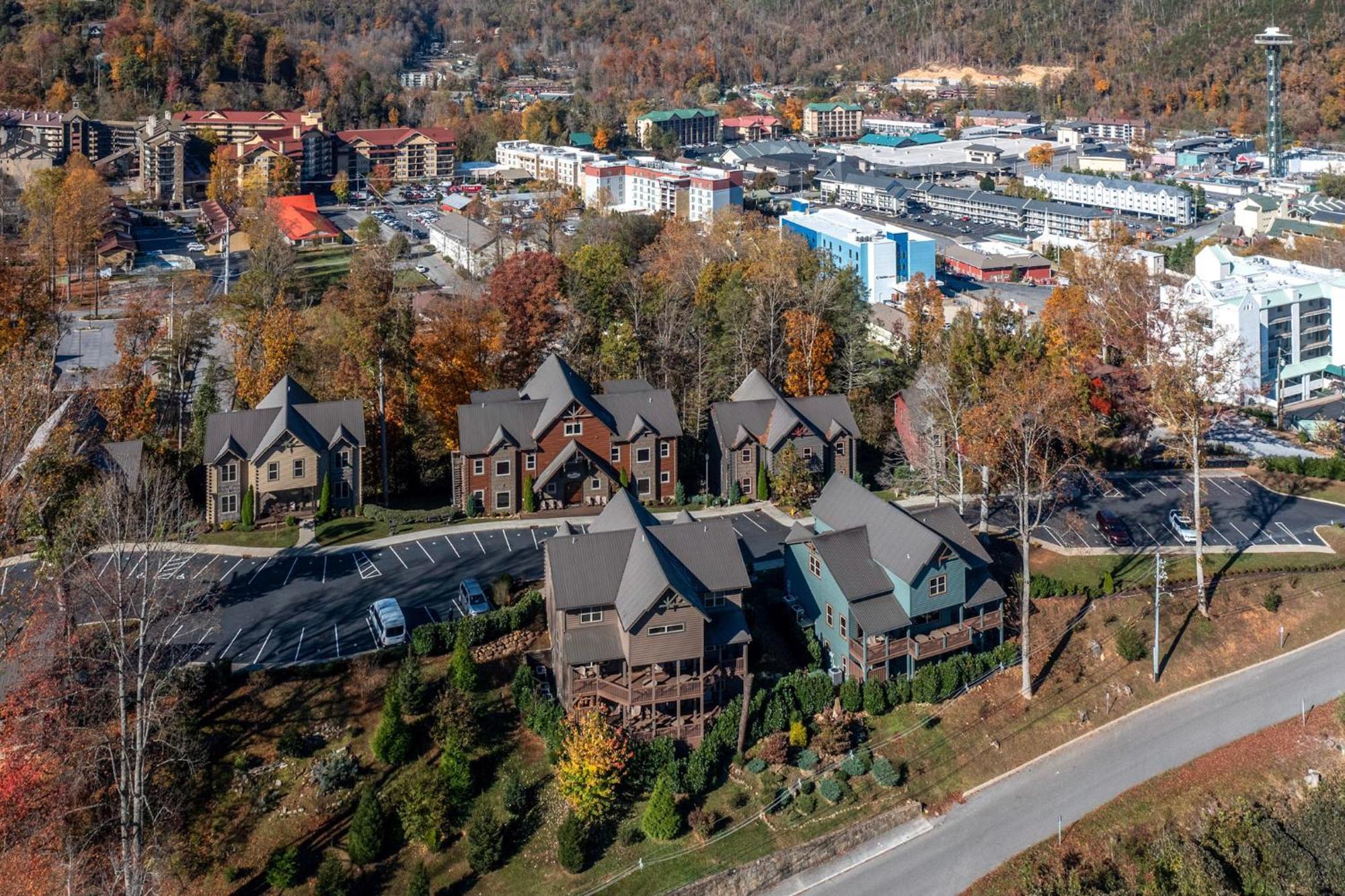 The Great Maple Retreat By Stony Brook Cabins Gatlinburg Bagian luar foto