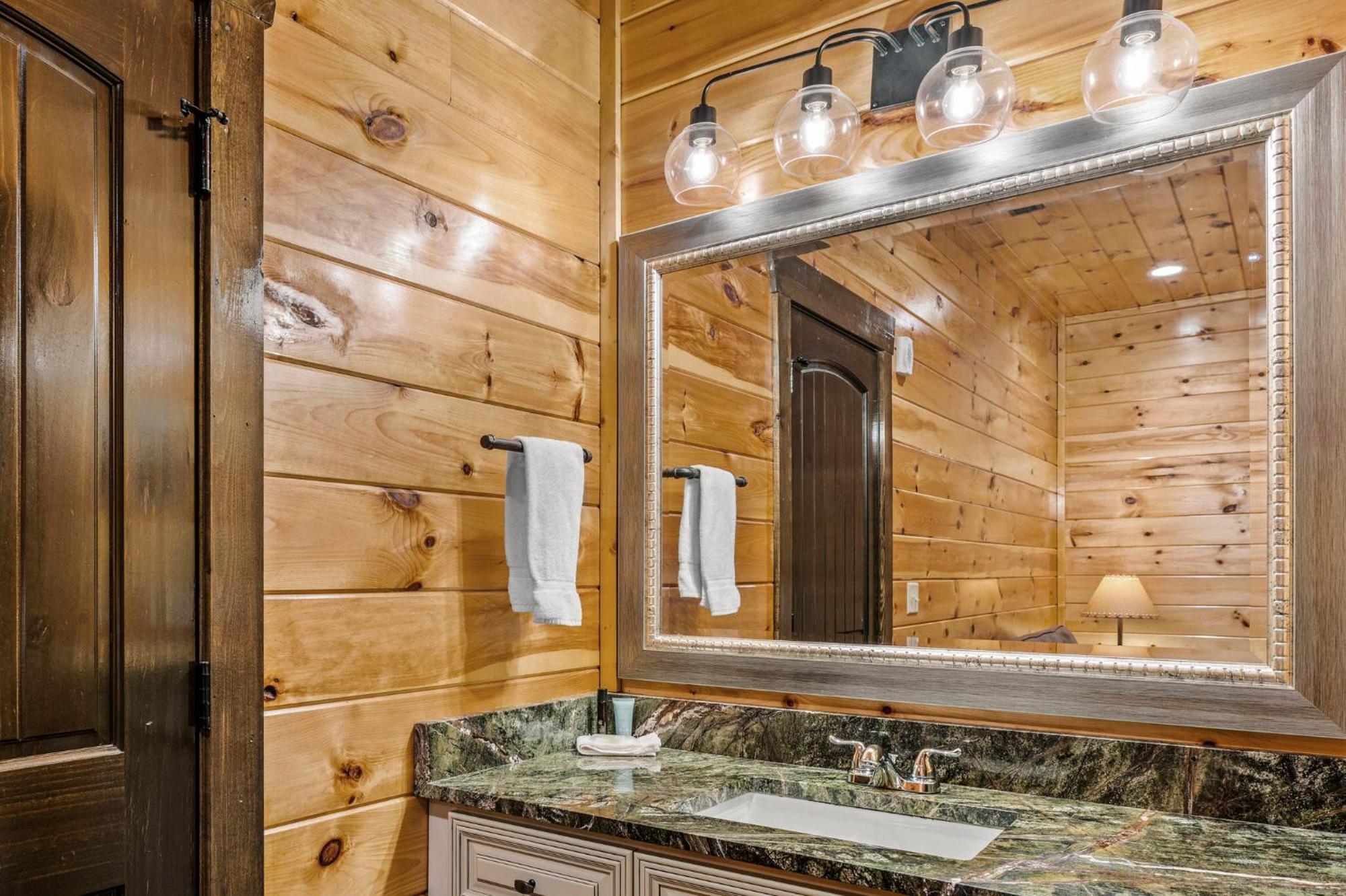 The Great Maple Retreat By Stony Brook Cabins Gatlinburg Bagian luar foto