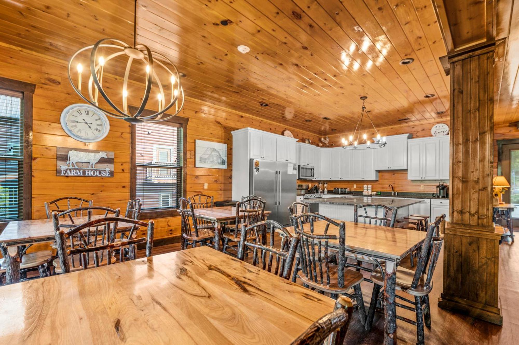 The Great Maple Retreat By Stony Brook Cabins Gatlinburg Bagian luar foto